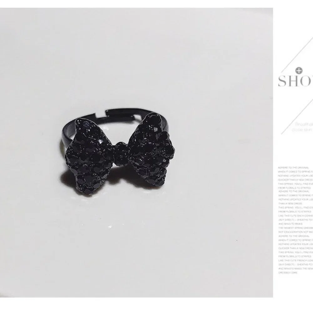 NWOT Black crystal rhinestone bow ring - Picture 6 of 8